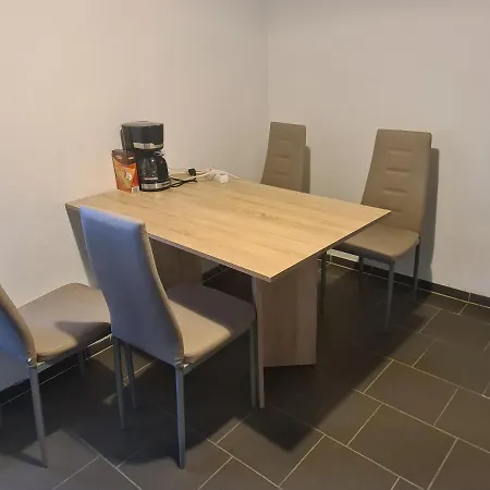Gss18 1-og Möblierte In